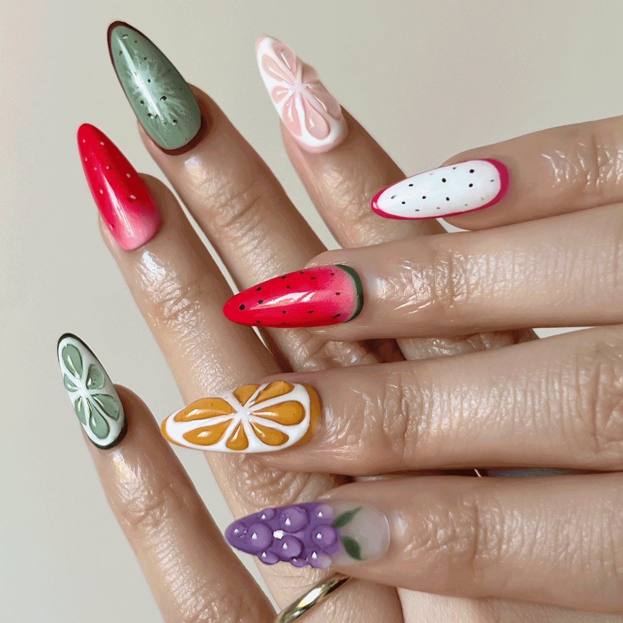 EXCLUSIVE NAILS