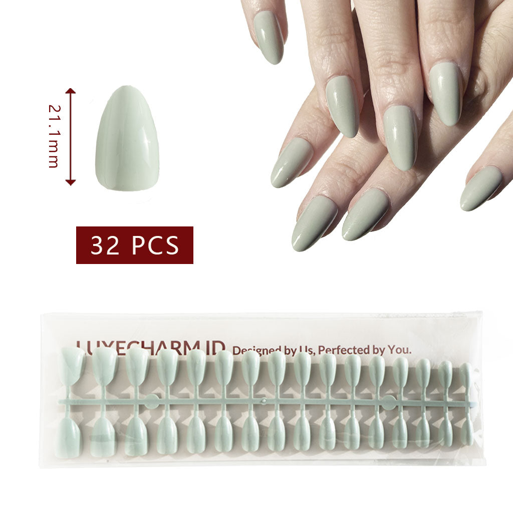 Set of LuxeCharm Misty Sage press-on nails extensions with packaging and measurement details. 32 Pieces